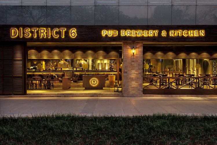District 6 Pub brewery & Kitchen - Bengaluru